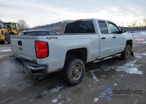 2018 Chevrolet Silverado 2500Hd Wt z USA, uszkodzony, nr VIN 1GC2KUEGXJZ259267
